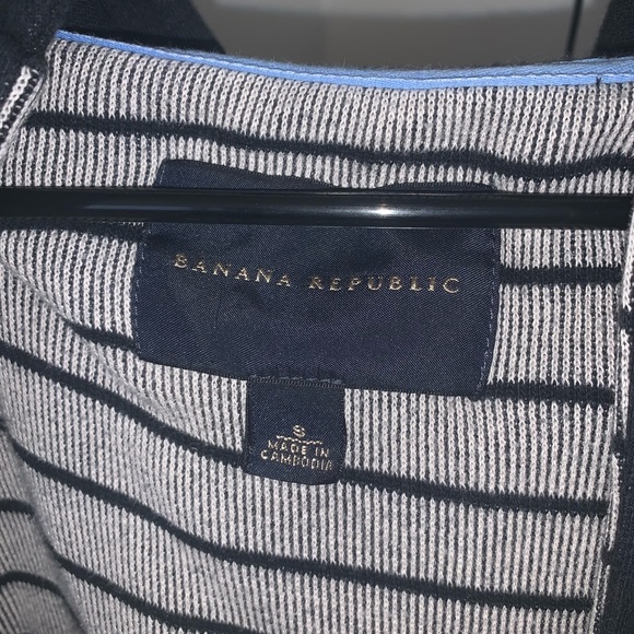 Banana Republic Hoodie - Picture 2 of 4